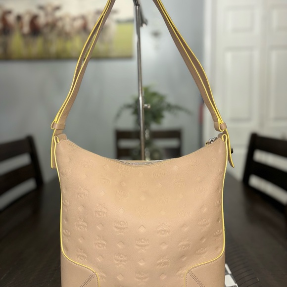 MCM Klara Shoulder leather Bag with Yellow Trim - Picture 2 of 15